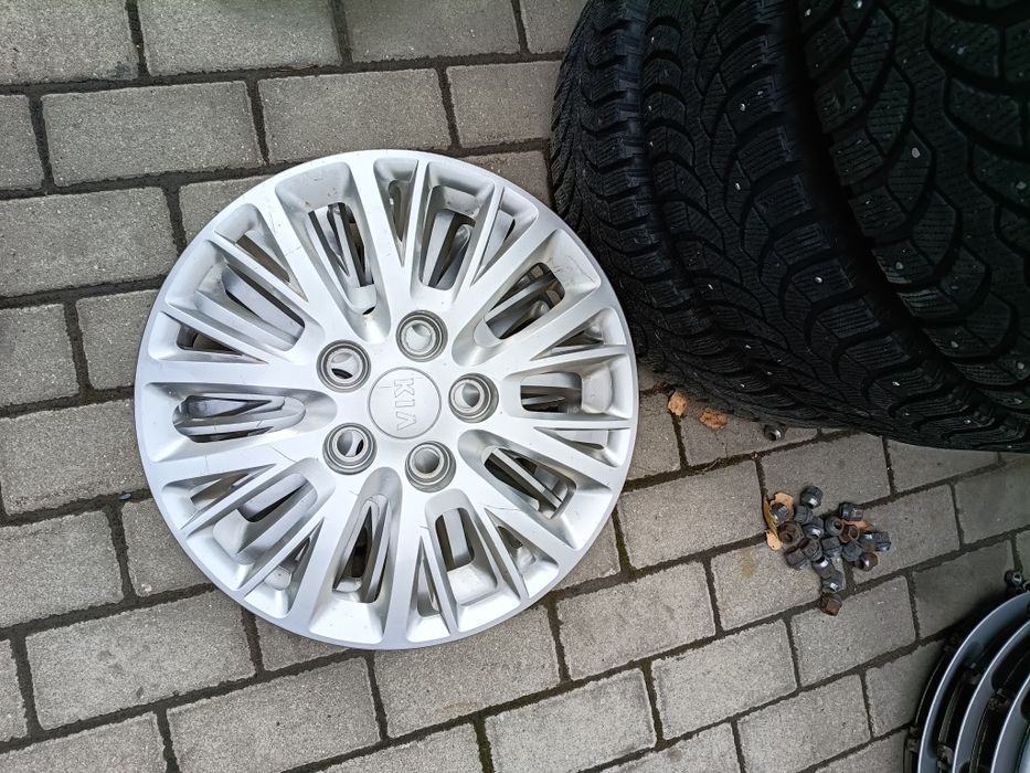 Felgi stalowe koła zimowe kołpaki Kia ceed 2 wysyłka