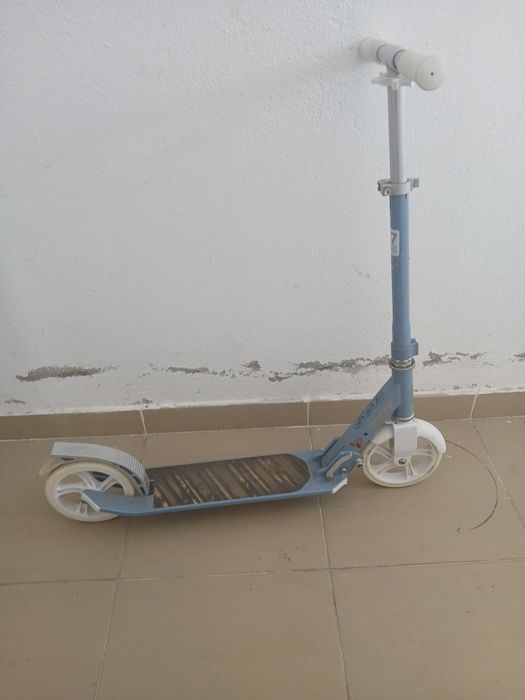 trotinete infantil decathlon ligeiramente usada