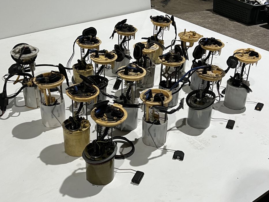 Топливный насос пассат б6 бензонасос насос в бак passat b6 2.0 1.9 tdi