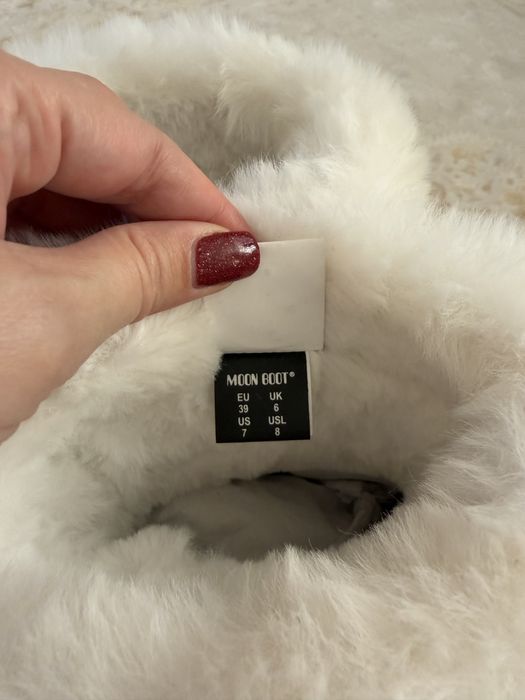 Продам Moon boot,оригінал