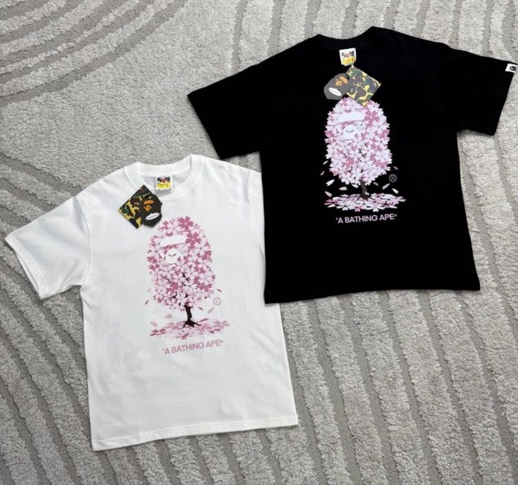 Футболка A Bathing Ape (BAPE) Sakura