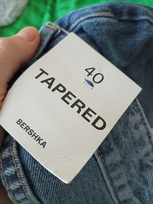 Tapered jeansy Bershka męskie 40 proste NOWE