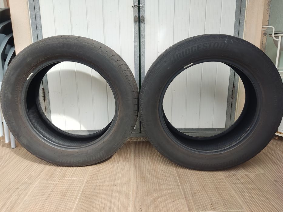 Pneus semi-novos