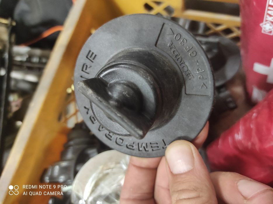 Кріплення запаски vw passat b7,b8,jetta,tiguan,