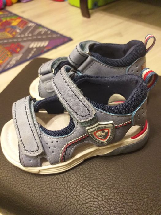 Sandałki dziecięce Smyk roz.21