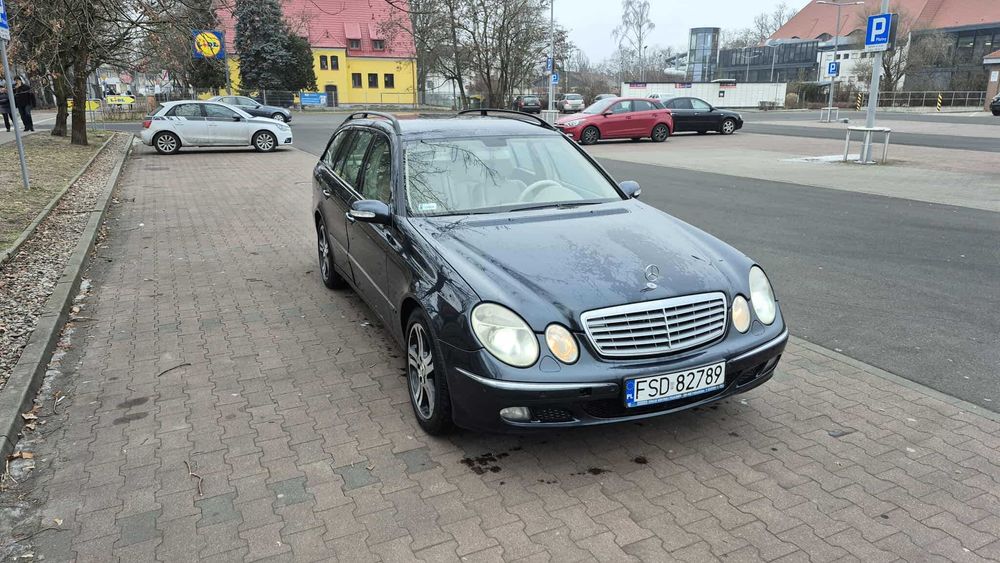 Mercedes W211 Elegance 3.2CDI R6 kombi Stargard • OLX.pl