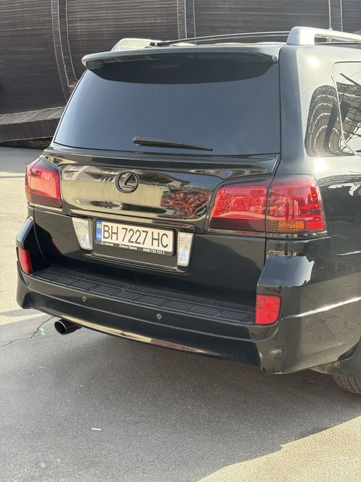 Lexus LX 570 европа  F-sport