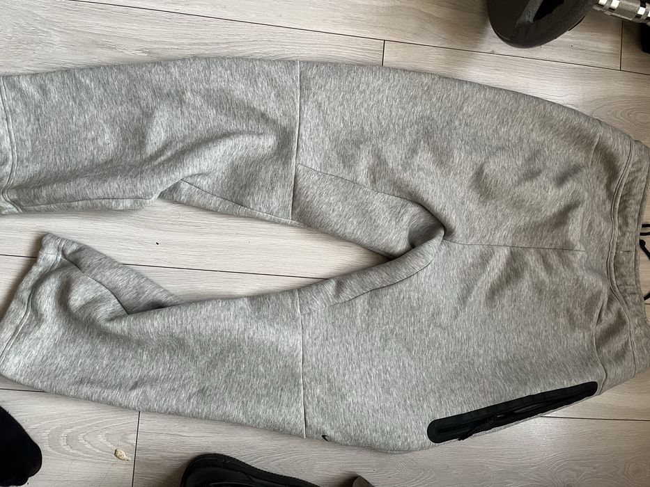 Nike tech spodnie