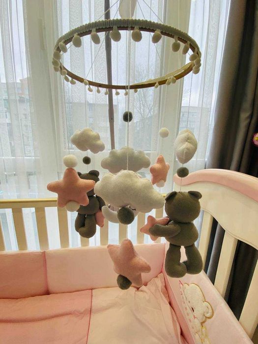 Ліжко дитяче, кроватка з музичним мобілем