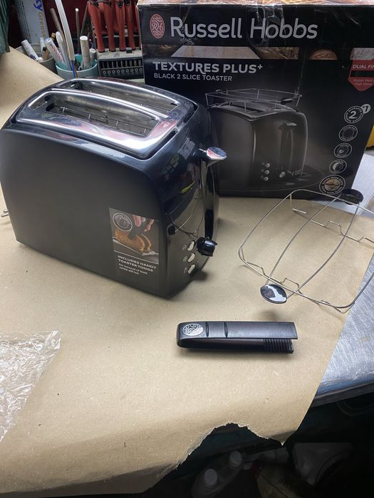 Тостер Russell Hobbs