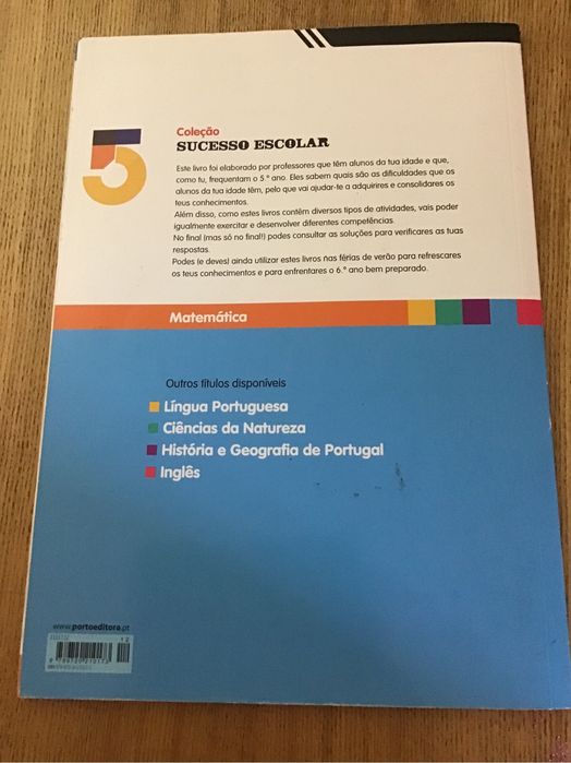 Dois livros de exercícios de Matemática, 5.º ano