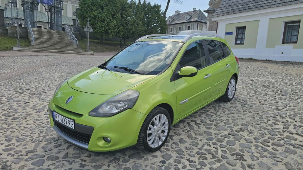 Renault Clio 2009 rok Benzyna Ładny