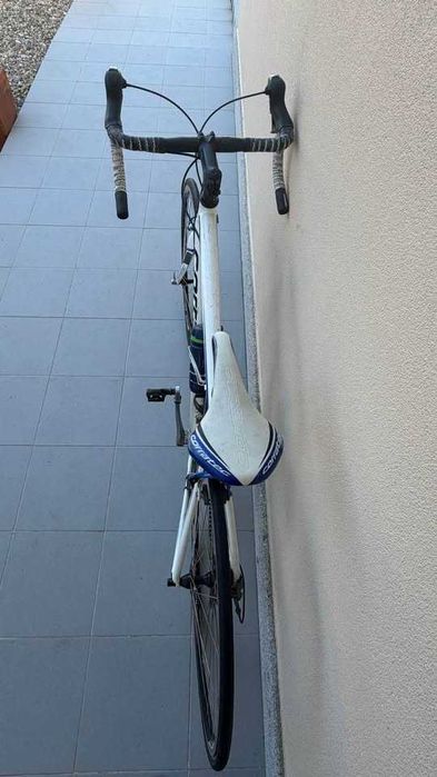 Bicicleta de estrada Corratec