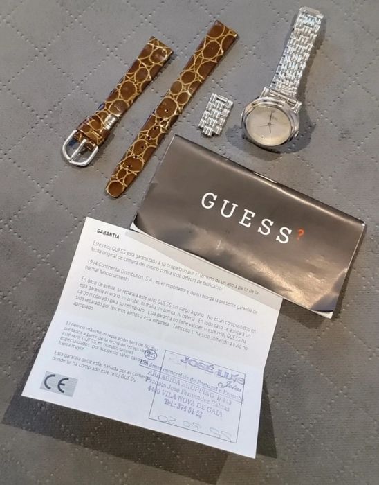 Relógio GUESS duas braceletes