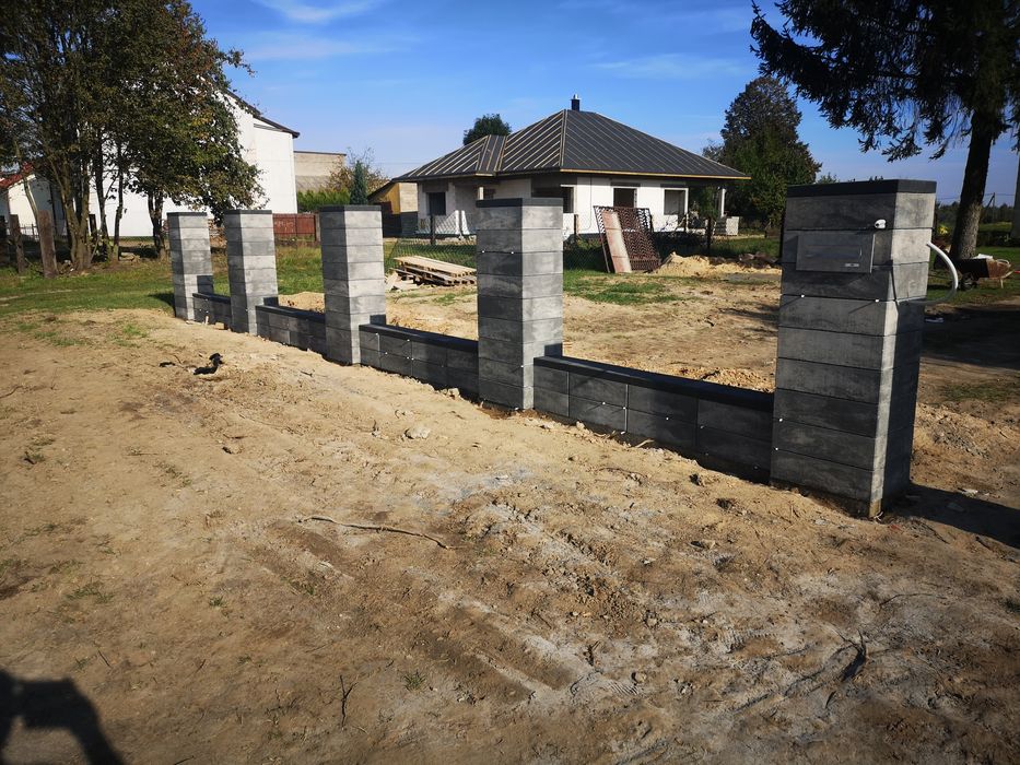 Montaż, murowanie ogrodzeń łupanych , gładkich , nowoczesnych i innych