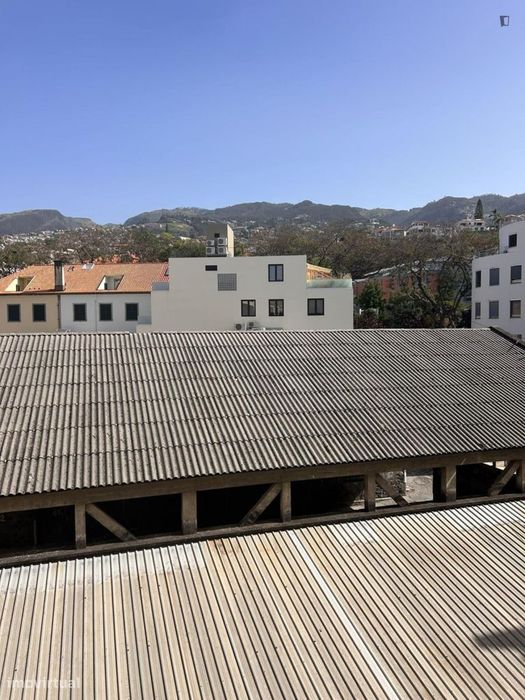Apartamento com 2 quartos - localizado em Funchal