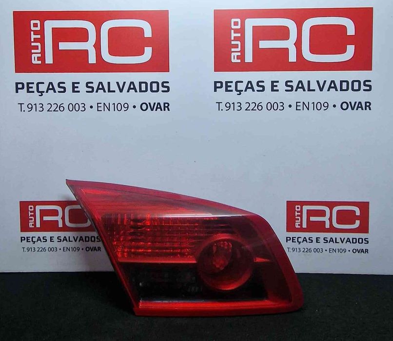 Farolim da Mala Esquerdo 8200014362 - RENAULT VEL SATIS