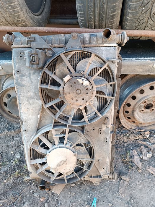 Радіатор охолодження Форд мондео ford mondeo 2