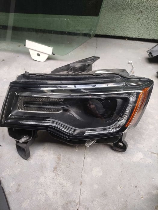 lampa led lewa przod Jepp Grand Chiroke WK2 lift 2021