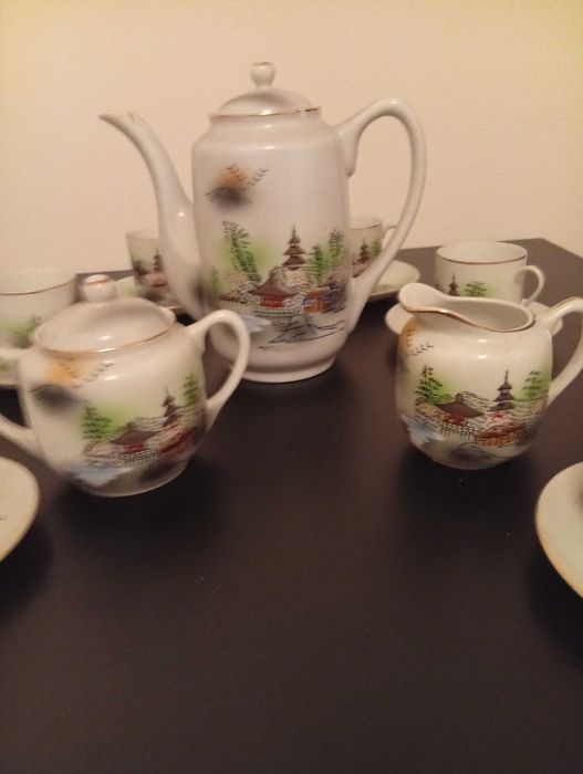 Tea/Coffee Service433631248789032962
