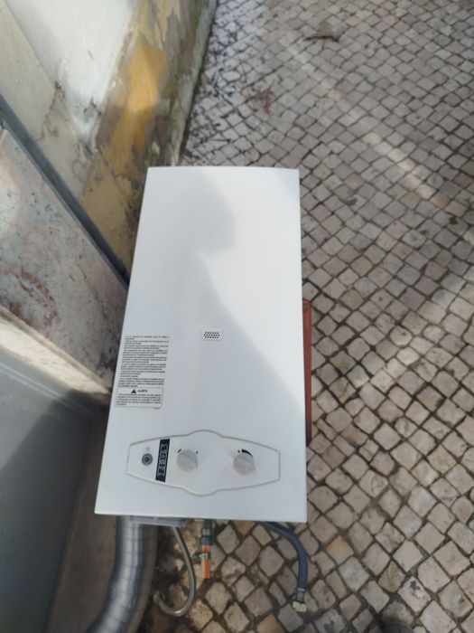 Esquentador Zeus semi-novo