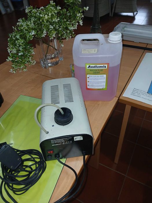 Vendo maquina de fumo para espectáculos