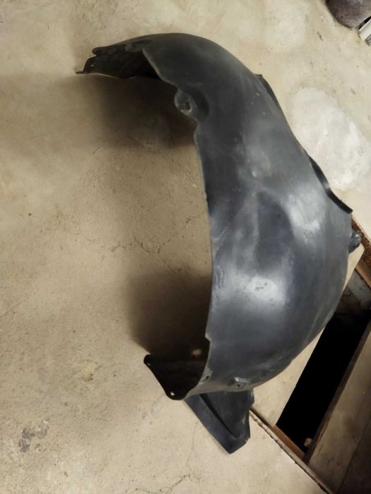 Підкрилок передній правий Passat NMS