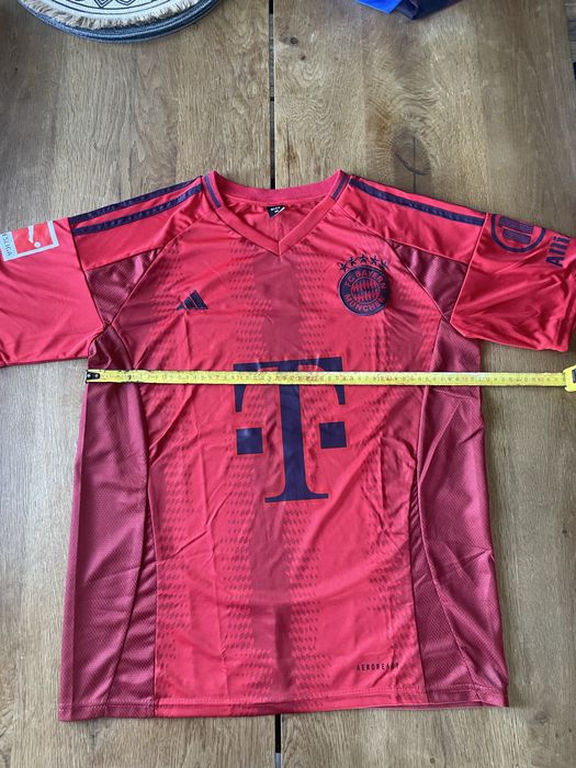 Koszulki ManU, Bayern, Niemcy, Cracovia