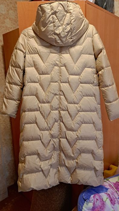 Продам пуховик с утиным пером