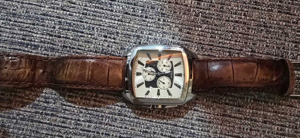 Relógios de varias marcas