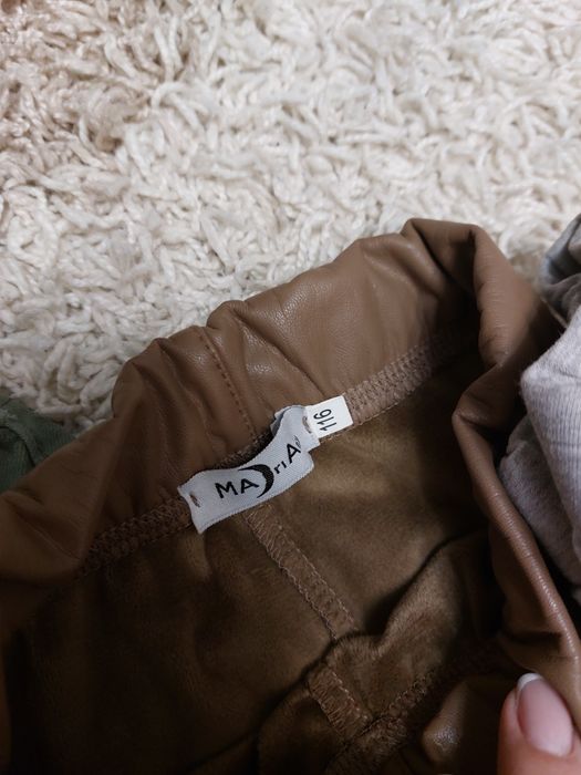 Джинсові штани шорти кожані штани лосіни  для дівчинки 3- 6 років