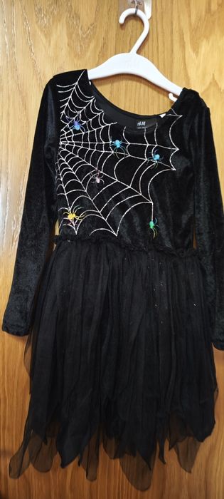 Vestido preto Halloween 7 anos