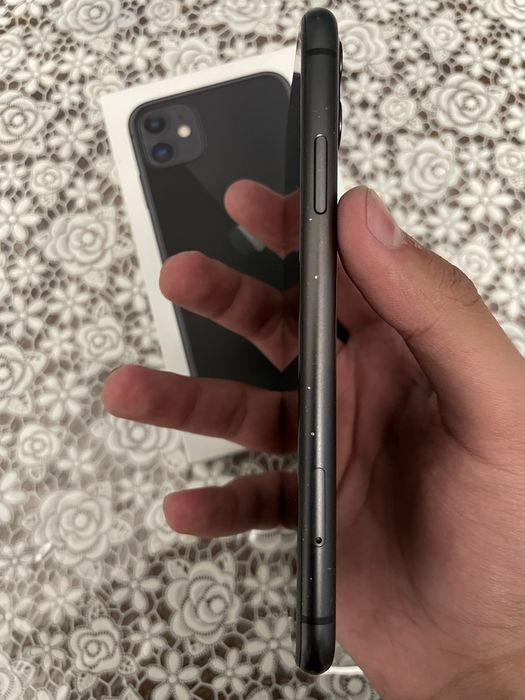 IPhone 11 128 gb комлект идеал