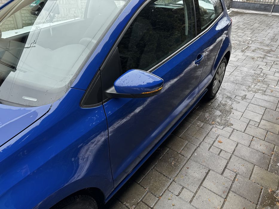 Автомобіль стан супер Volkswagen Polo 2012 1.4 бензин (85 к.с.)