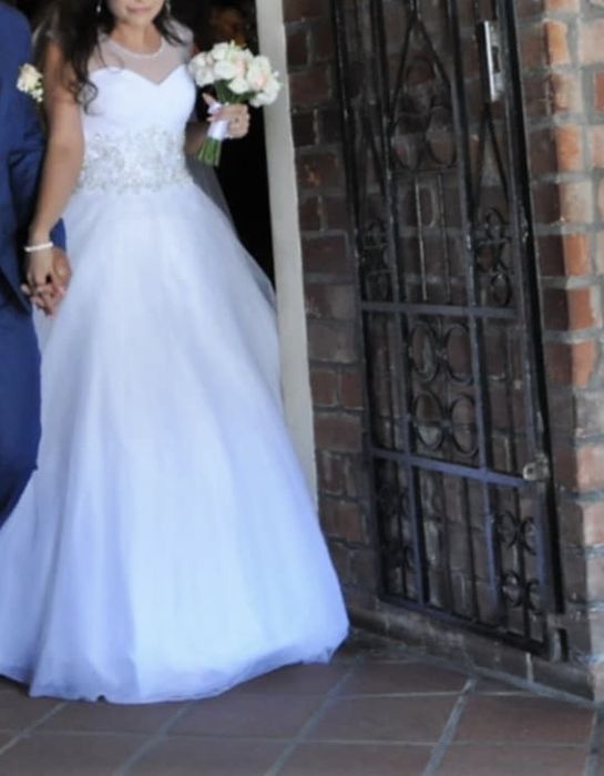 Suknia slubna firmy Lillian West