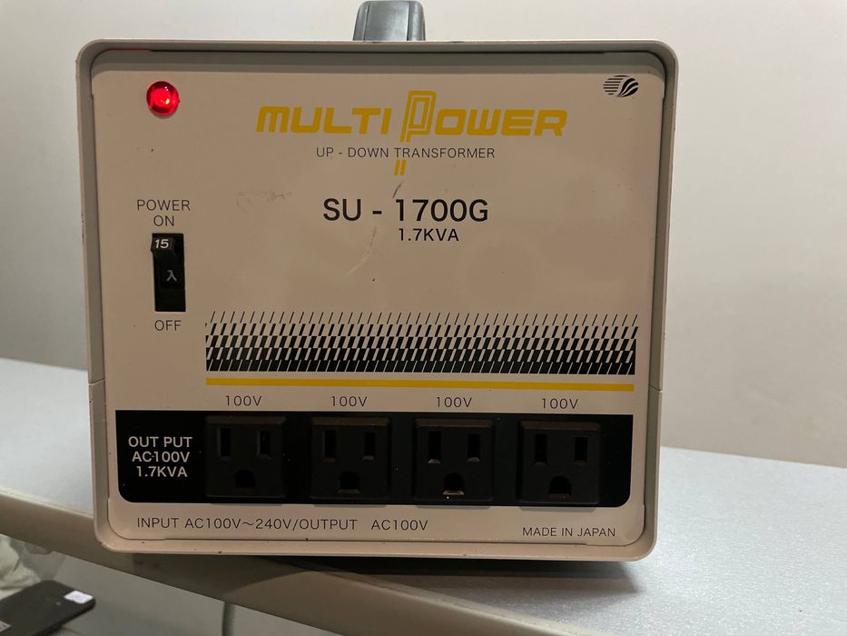 Трансформатор Swallow Electric SU-1700G multi power up-down