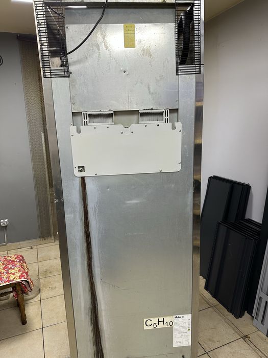 Холодильна шафа  Arktic