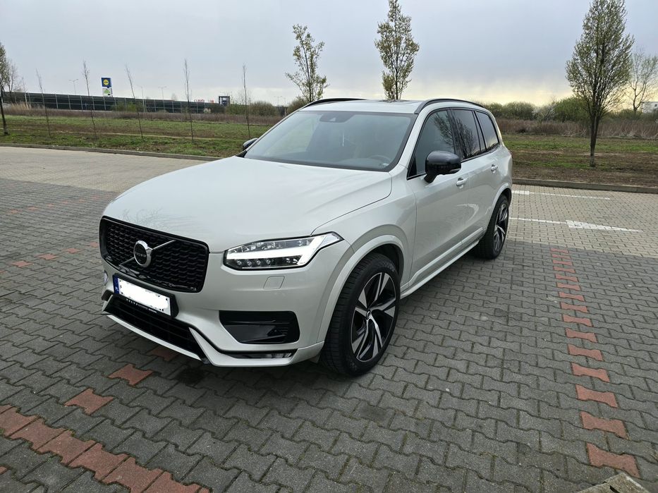 Volvo XC90 B5 R-design VAT23