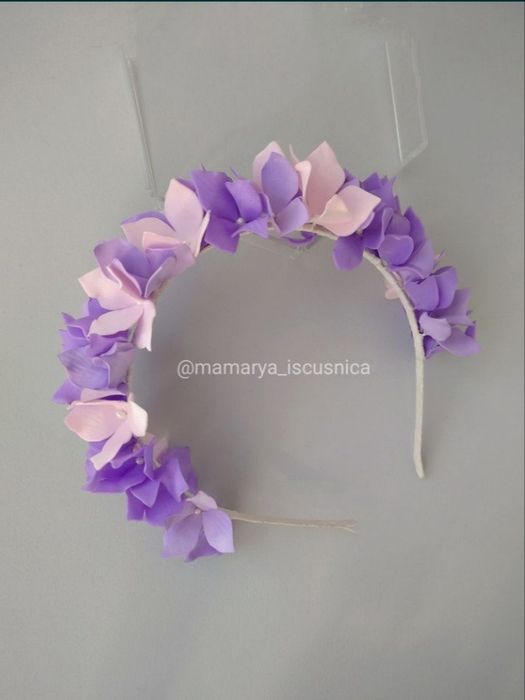 Святковий віночок обруч з квітами гортензії лавандовий на випускний