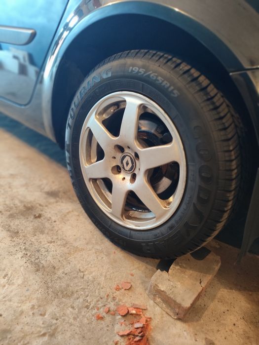 Рено Меган 2 обмін продаж