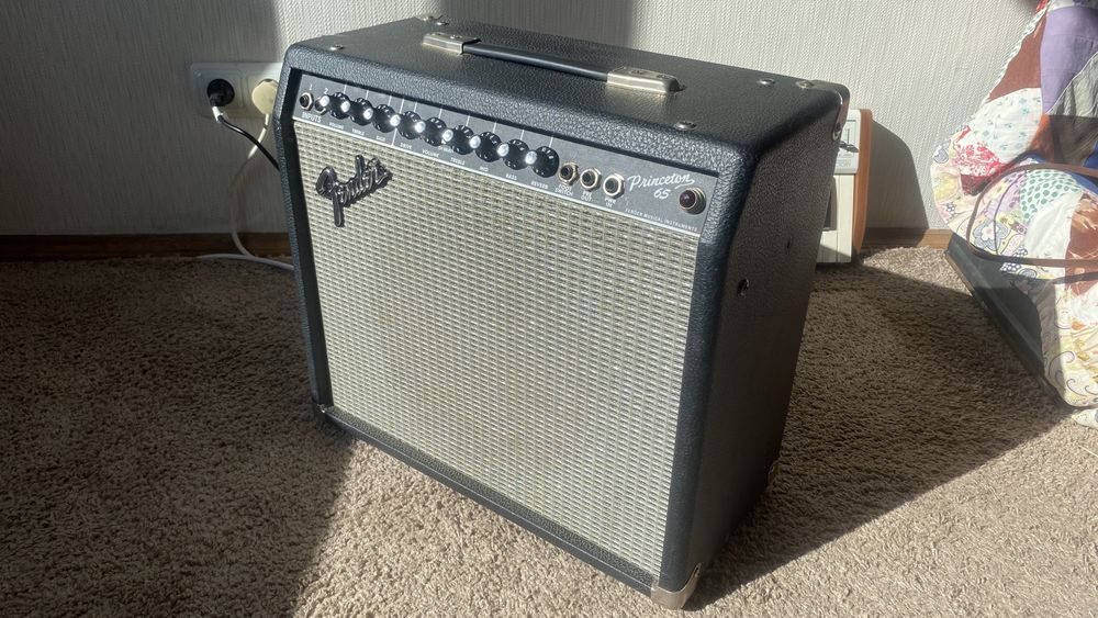 Fender princeton 65 комбопідсилювач