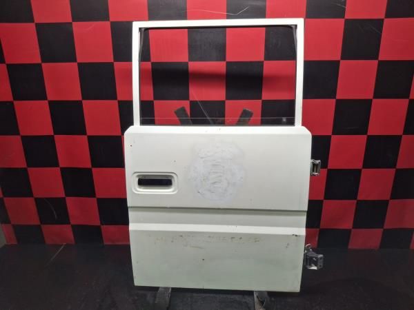 Porta trás direita TOYOTA DYNA 250 Caixa