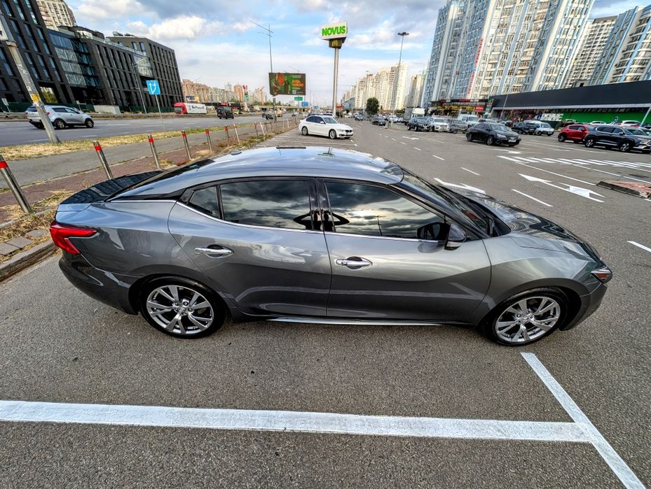 Nissan Maxima 2017 VIN 1N4AA6AP8HC445943 фото оголошення 9 з 24