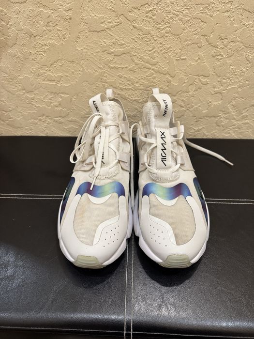 Nike Air Max Infinity