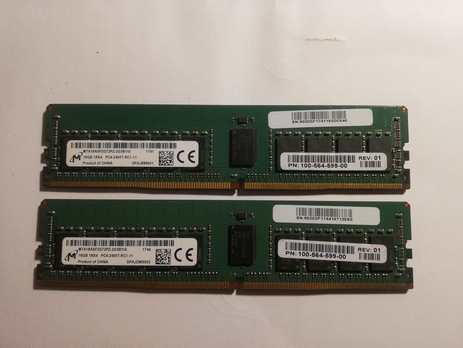 ddr4 на 16GB  2400, серверна оперативна пам'ять