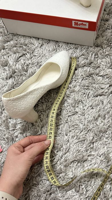 Весільні туфлі 40 розмір