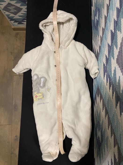 Теплый детский комбинезон с капюшоном