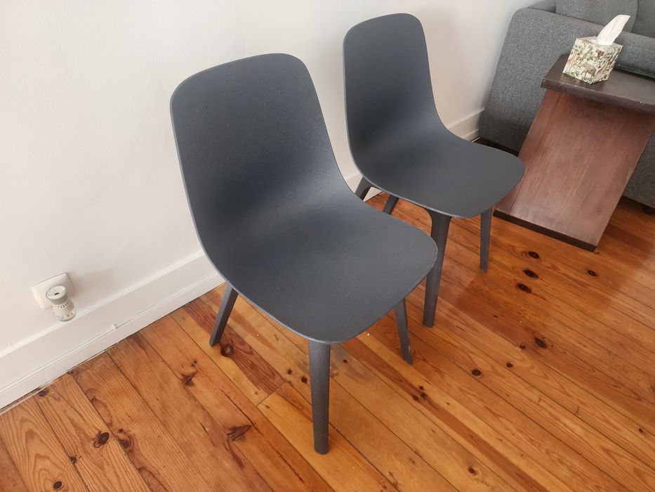 2 cadeiras IKEA ODGER azuis à venda