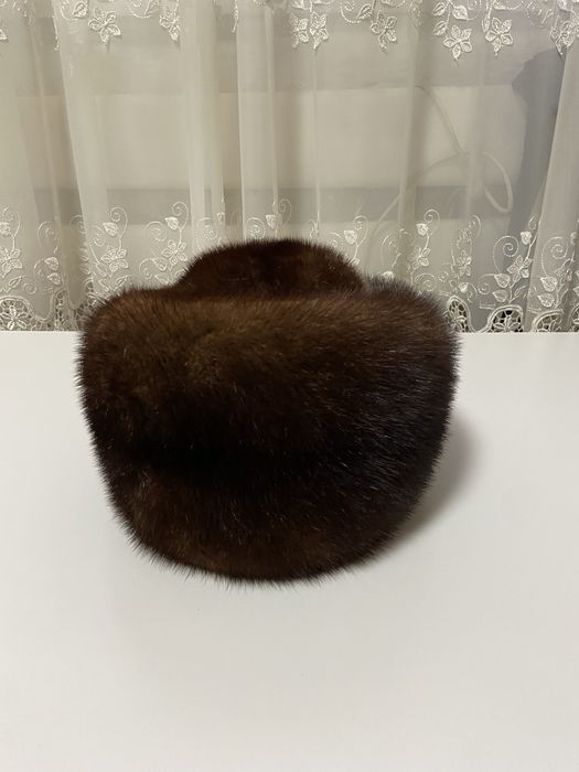 Шапка норкова жіноча
