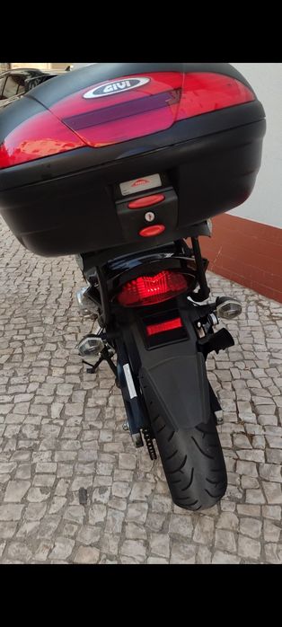 Top Case Givi para 2 capacetes